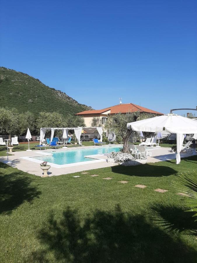Alloggio Turistico L'Ulivo Monte San Biagio Eksteriør bilde